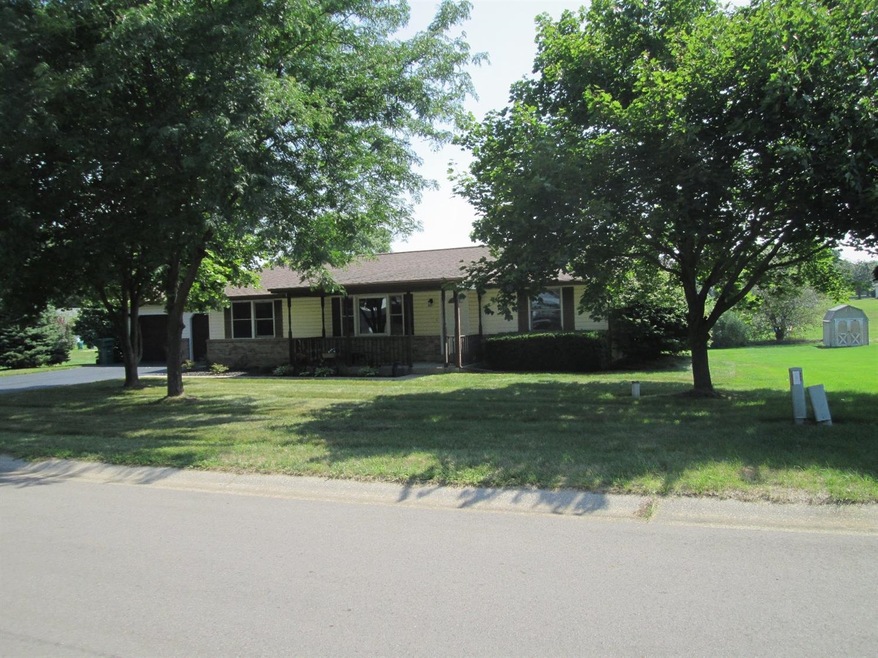 4147 W Erin Dr, La Porte, IN 46350 - photo 1