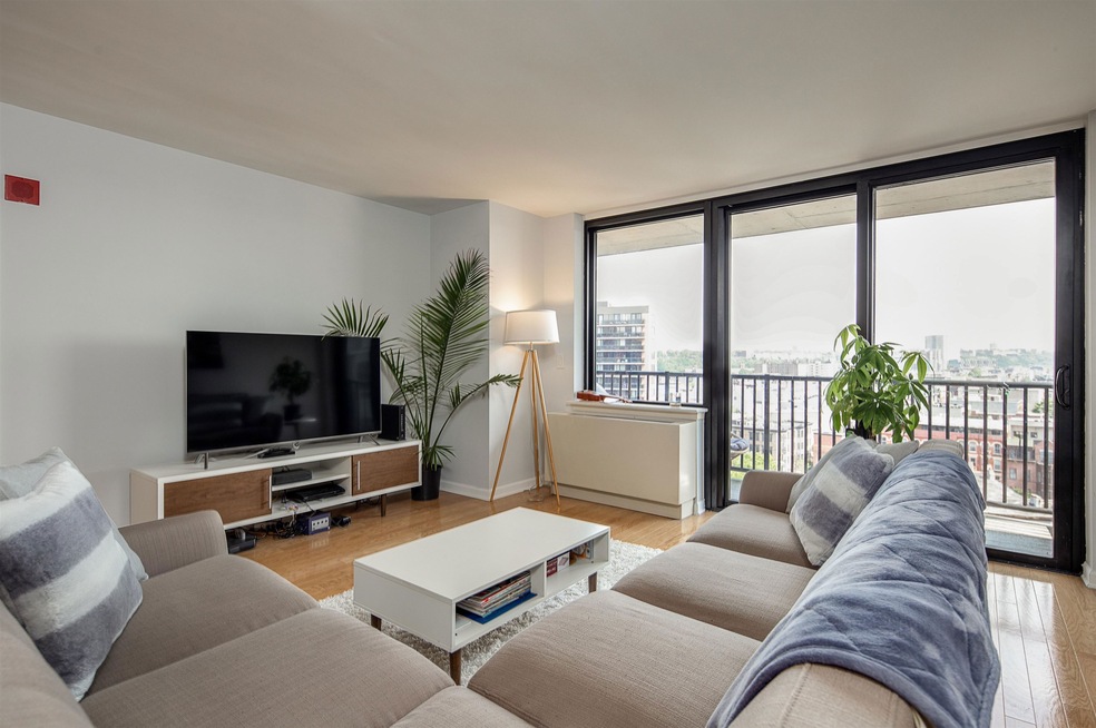 700 Grove St unit 7S, Jersey City, NJ 07310 - photo 1