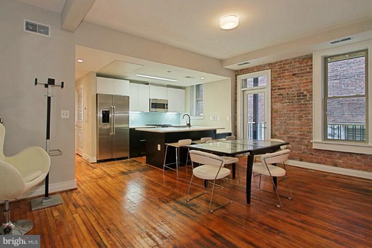 1811 Wyoming Ave NW unit 2, Washington, DC 20009 - photo 1