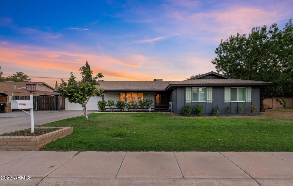 1735 W Seldon Ln, Phoenix, AZ 85021 - photo 1