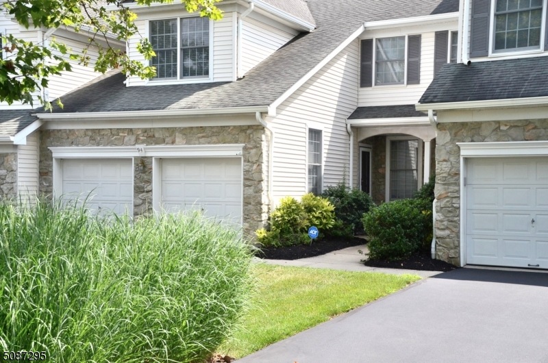 94 Westgate Dr, Annandale, NJ 08801 - photo 1