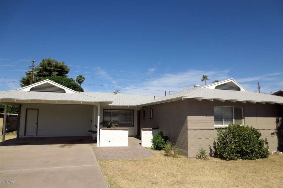 1070 N Dakota St, Chandler, AZ 85225 - photo 1