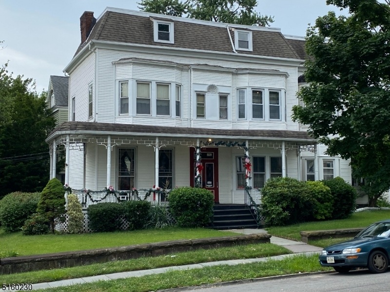 105 Pennington Ave, Passaic, NJ 07055 - photo 1