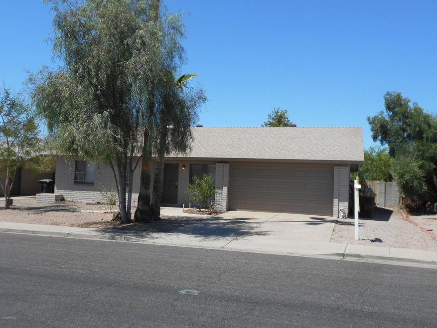 1034 E Hoover Ave, Mesa, AZ 85204 - photo 1