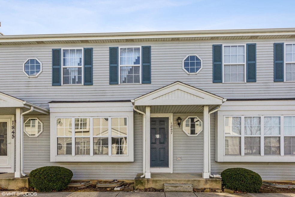 1847 Venson Ln, Joliet, IL 60435 - photo 1