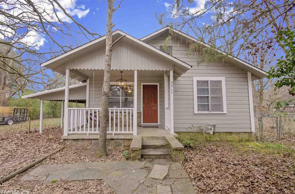 2211 Arkansas Ave, Conway, AR 72034 - photo 1