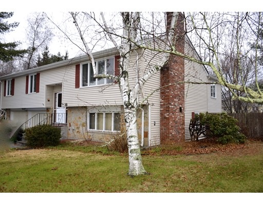 10 Briar Hill Ln, Waltham, MA 02452 - photo 1