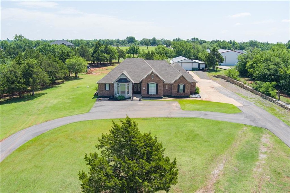 2620 Bobwhite Trail, Edmond, OK 73025 - photo 1