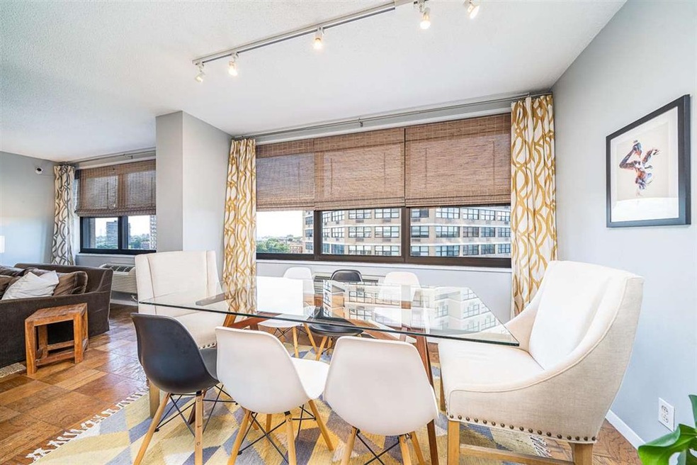 The Galaxy Towers unit 29H, Guttenberg, NJ 07093 - photo 1