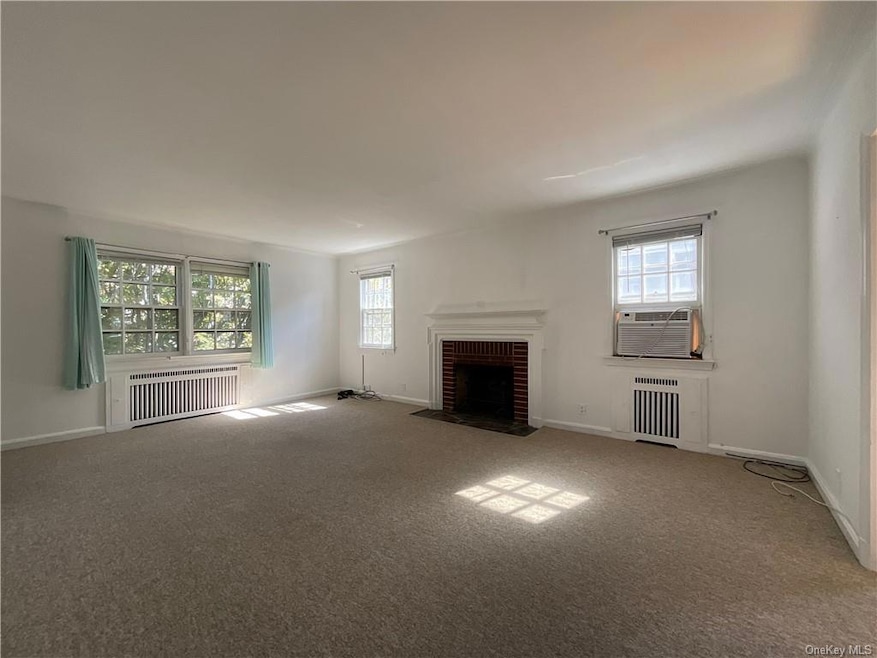 11 Whitman St unit 2, Hastings On Hudson, NY 10706 - photo 1