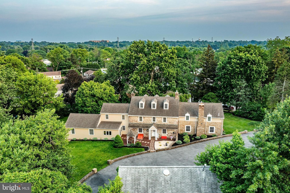 For Sale $1,149,000 • Co-Listing Agent