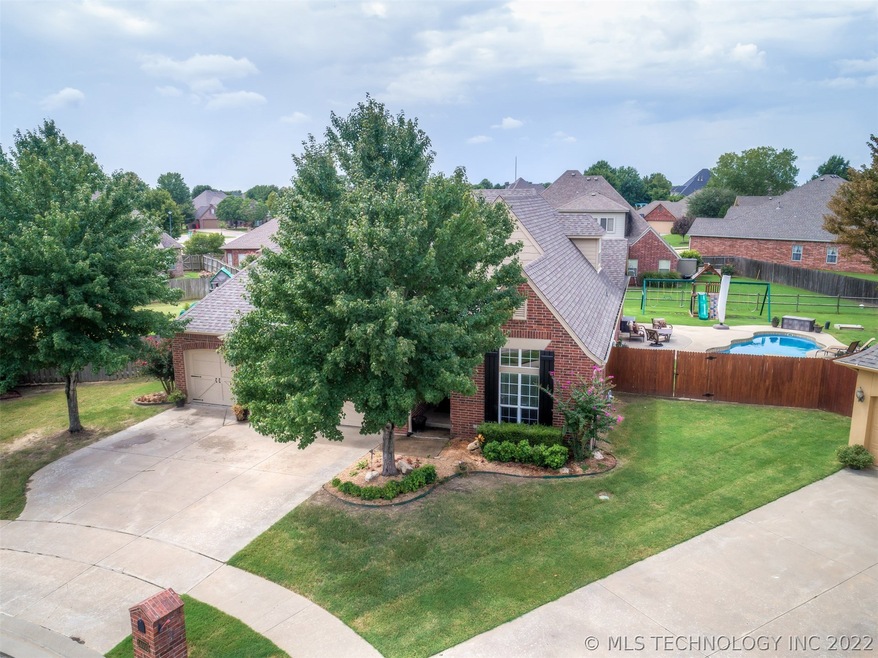 Home is located on a cul-de-sac with mature trees,