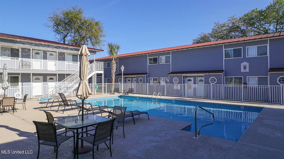 For Rent $1,800/month • Co-Listing Agent