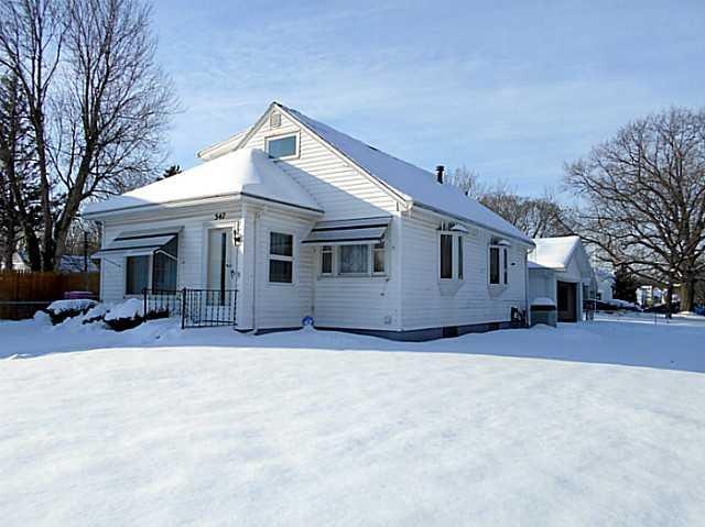 Exterior Front Welcome to 547 McCall