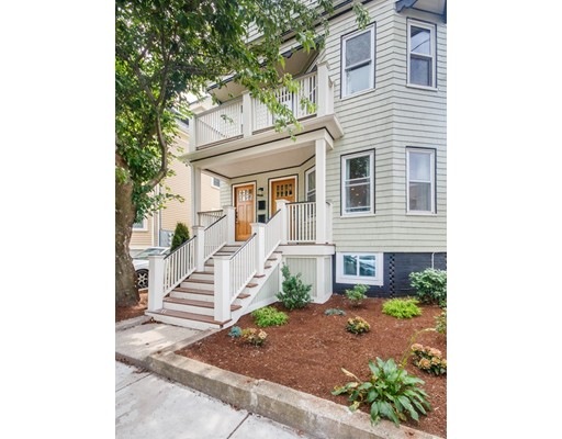 110 Albion St unit 2, Somerville, MA 02144 - photo 1