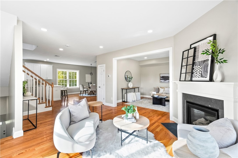 4 Old County Village Way unit B, Smithfield, RI 02917 - photo 1