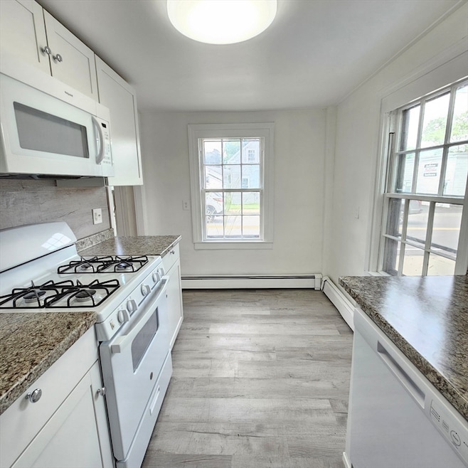 49 Central St unit 1, Holliston, MA 01746 - photo 1