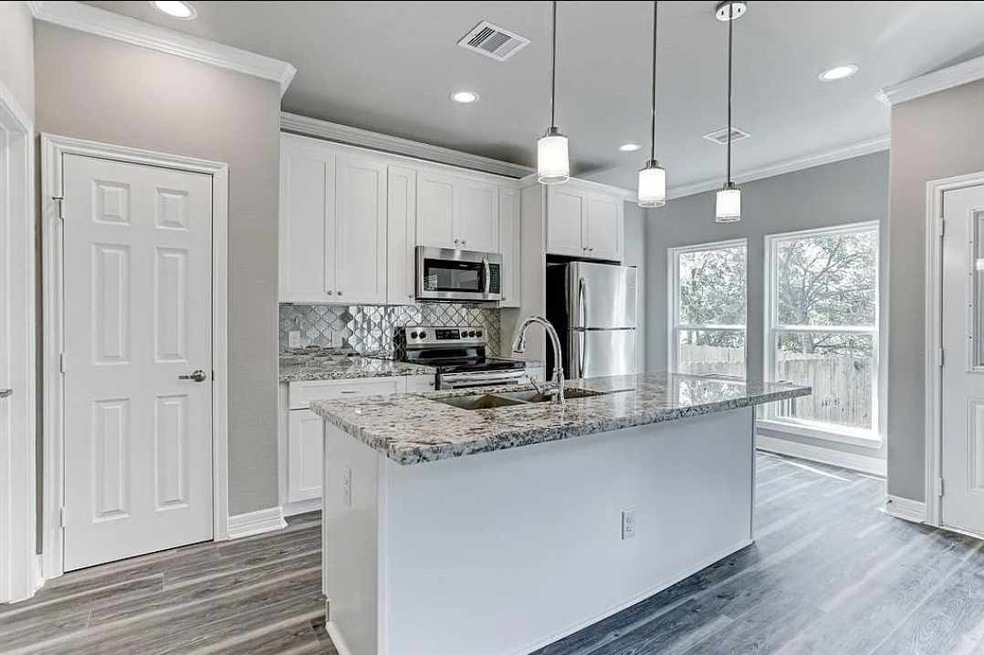 3128 Coal St, Houston, TX 77026 - photo 1