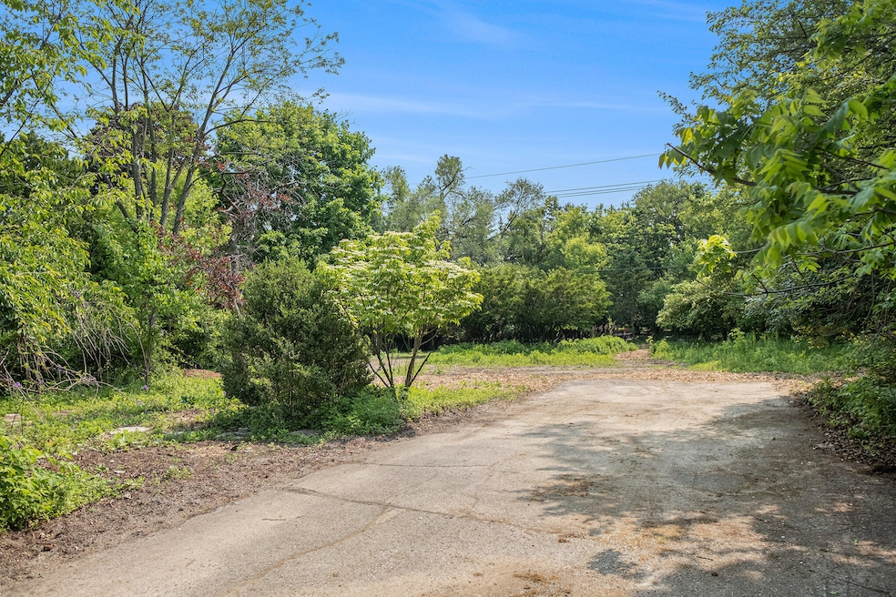 2108 Newport Rd unit Parcel 2108, Ann Arbor, MI 48103 - photo 1