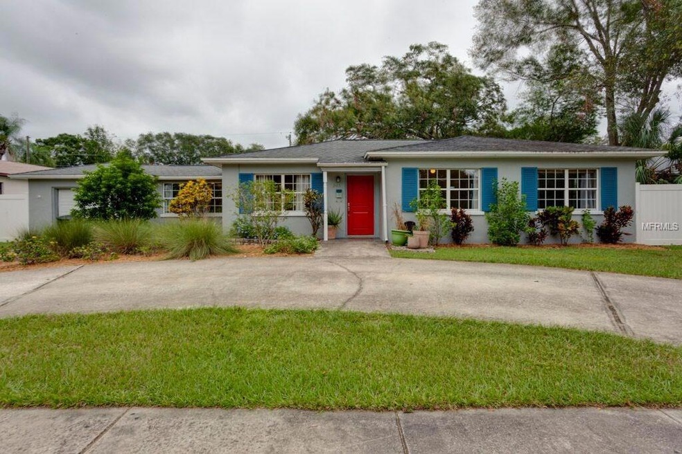 Front of this cute home in Woodlawn faces west and has a circular driveway for easy access.