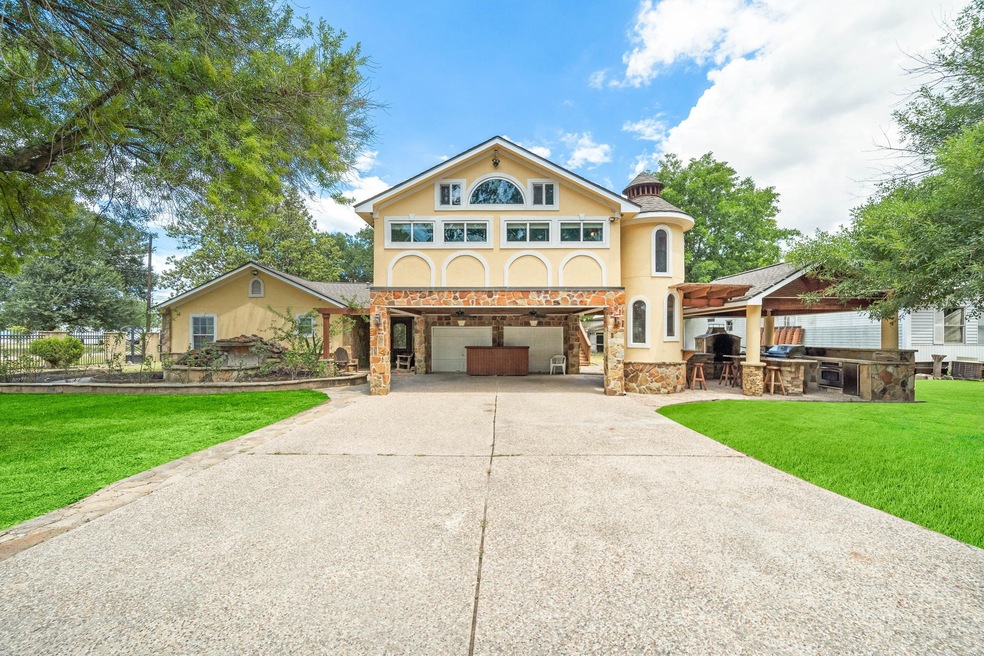 3373 Brownie Campbell Rd, Houston, TX 77086 - photo 1