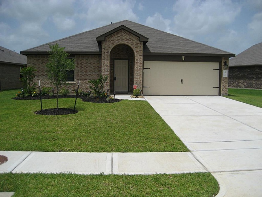 Beautiful curb appeal,  easy maintenance home.