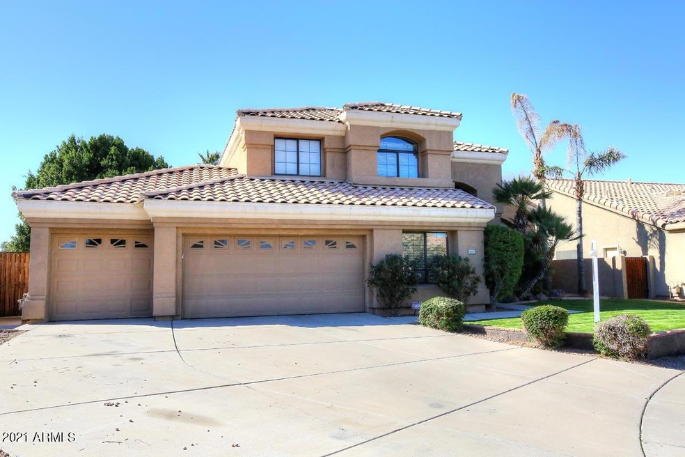 1861 E Catamaran Dr, Gilbert, AZ 85234 - photo 1