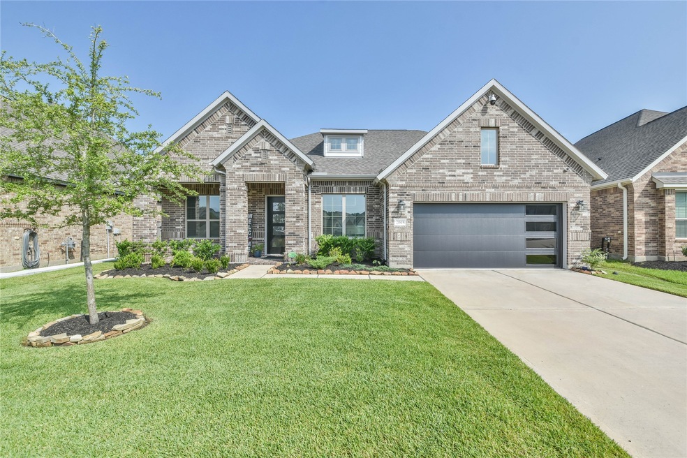 21819 Albertine Dr, Tomball, TX 77377 - photo 1