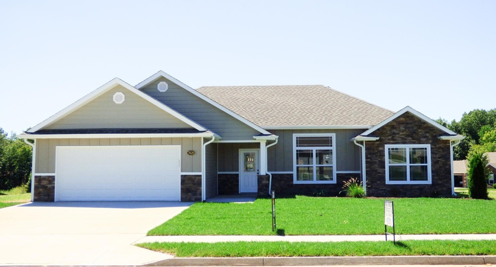7620 W Black Walnut Drive