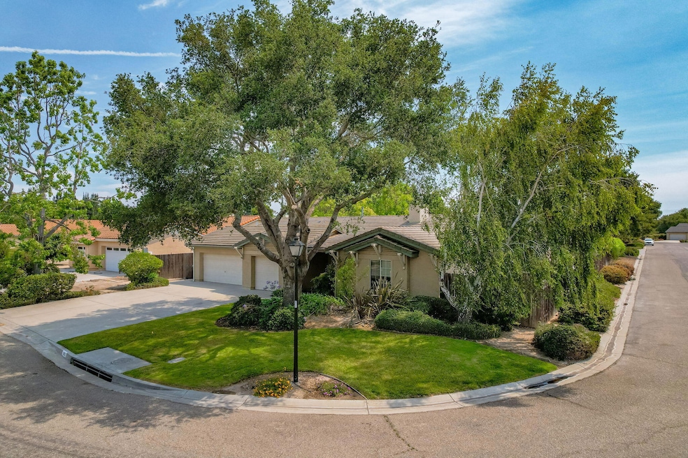 Sold $925,000 • Co-Listing Agent