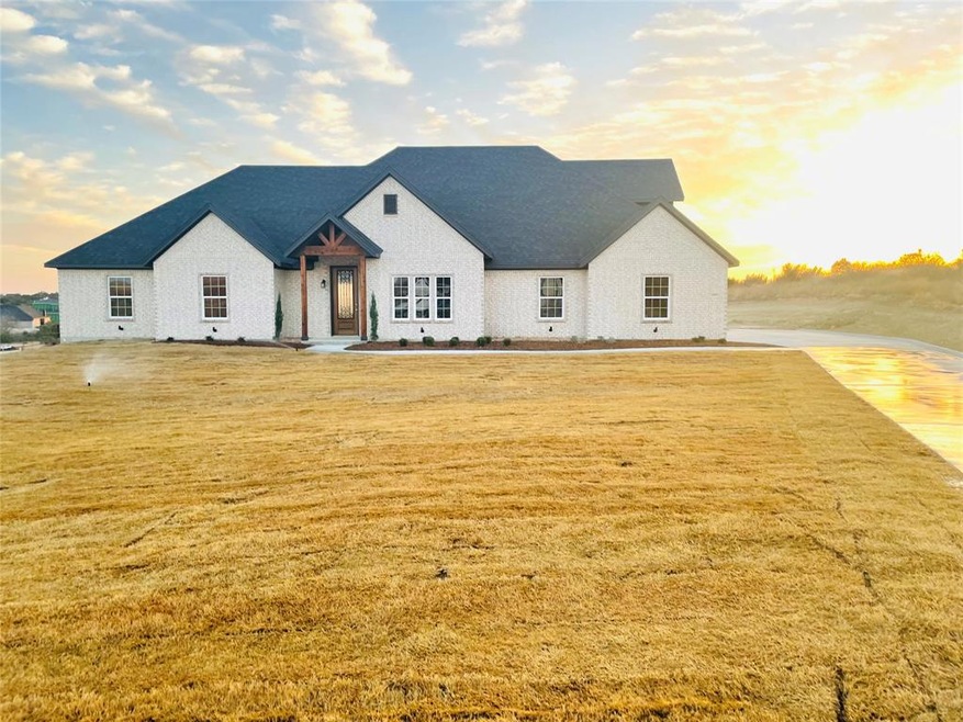 1005 Golden Eagle Ct, Weatherford, TX 76087 - photo 1