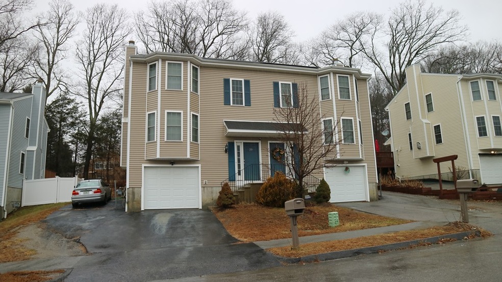20 Lilac Ln, Worcester, MA 01607 - photo 1