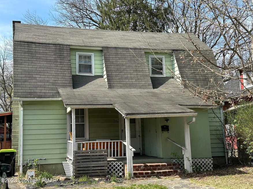 1142 Greenway Ave, Stroudsburg, PA 18360 - photo 1