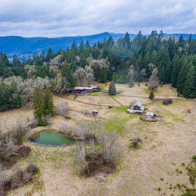 11870 SW Dupee Valley Rd, Sheridan, OR 97378 - photo 1