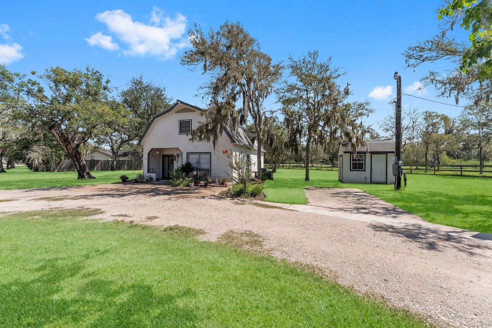 5684 County Road 319, Brazoria, TX 77422 - photo 1
