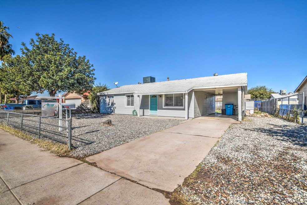 6228 W Monte Vista Rd, Phoenix, AZ 85035 - photo 1