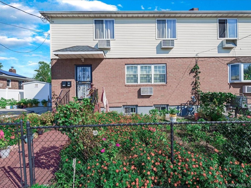 14557 229th St, Springfield Gardens, NY 11413 - photo 1