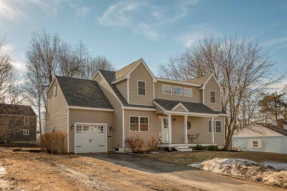 31 Atlantic Ave, Dover, NH 03820 - photo 1