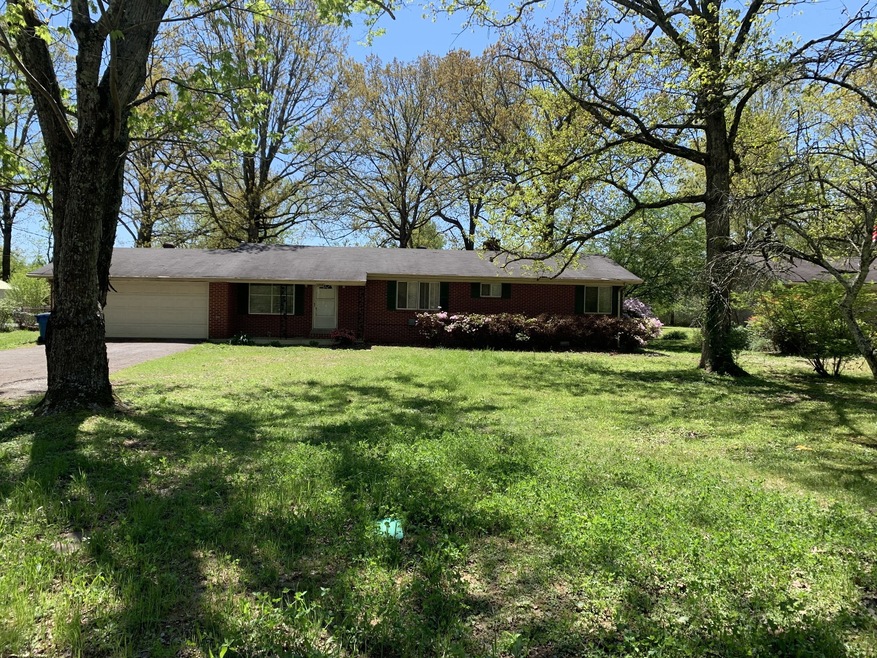 1010 Keylon St, Manchester, TN 37355 - photo 1