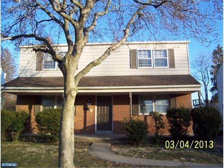 121 Susan Dr, Elkins Park, PA 19027 - photo 1