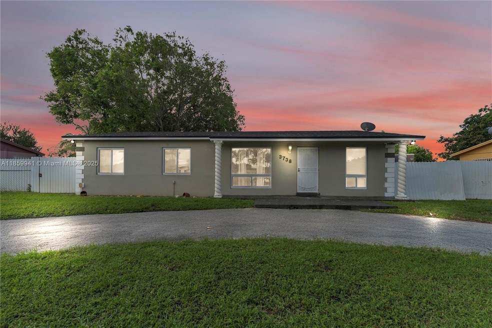 For Sale $555,000 • Co-Listing Agent