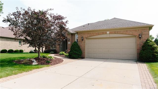 48820 Cross Creek_1.jpg