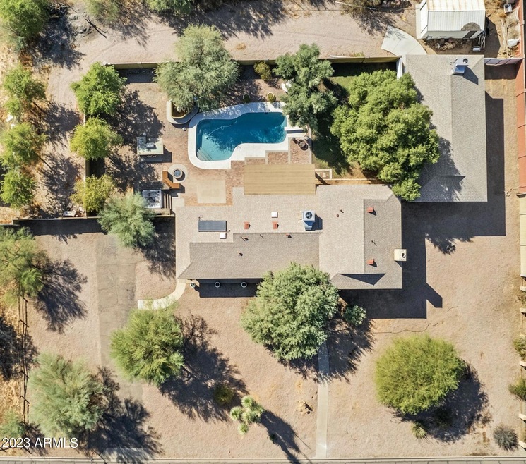 34,670 sq ft lot goes beyond fence line