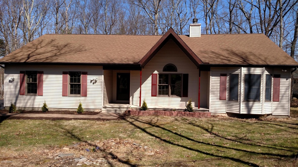 2455 Horseshoe Dr, East Stroudsburg, PA 18301 - photo 1