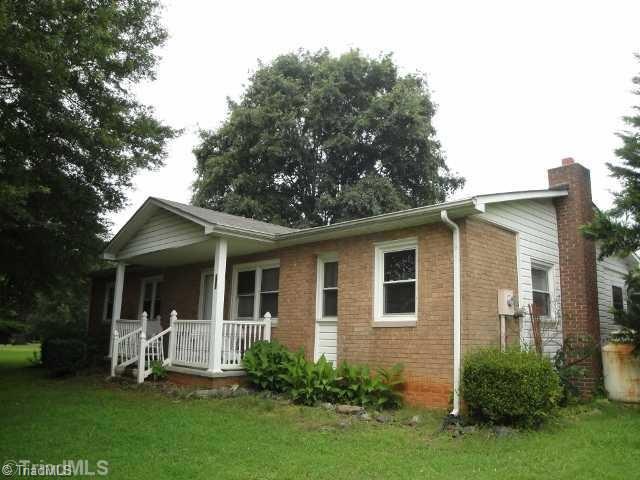 173 Independence Loop, Statesville, NC 28625 - photo 1