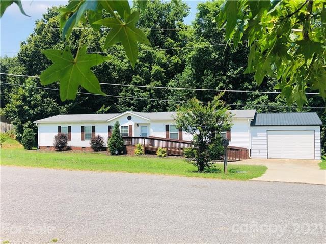 141 Oak Creek Rd, Statesville, NC 28625 - photo 1