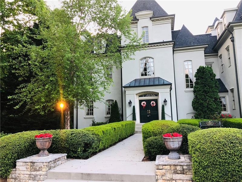 Welcome Home to the Castle!