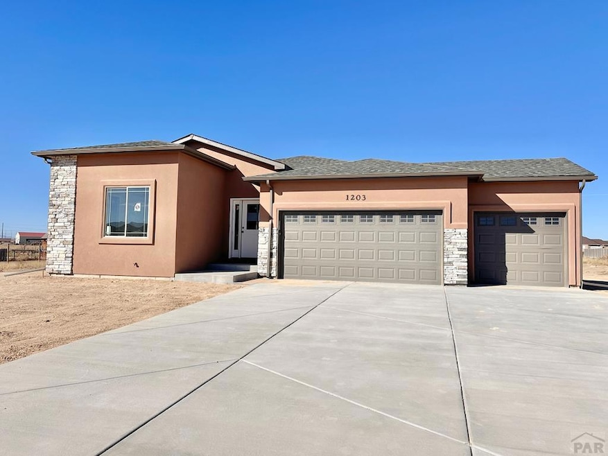 1203 E Orchid Dr, Pueblo West, CO 81007 - photo 1