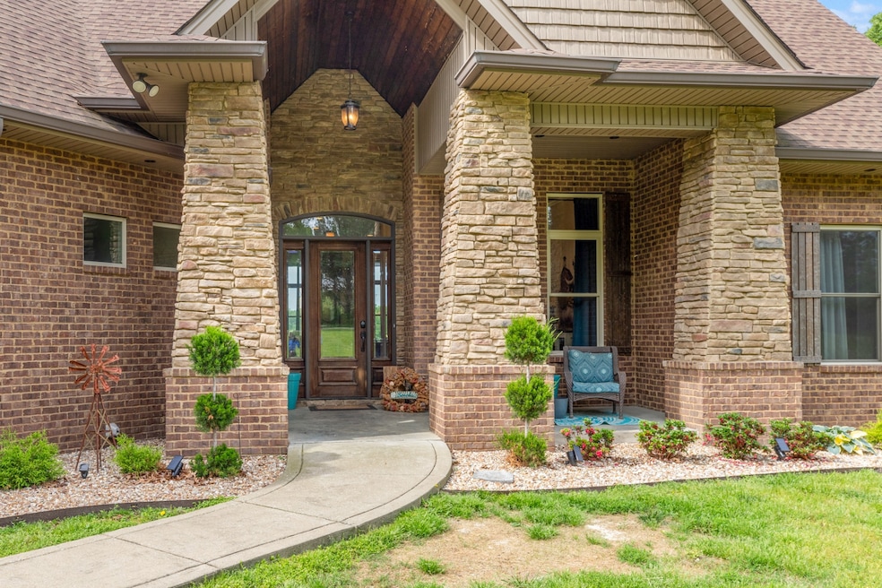 532 Tidwell Rd, Bon Aqua, TN 37025 - photo 1