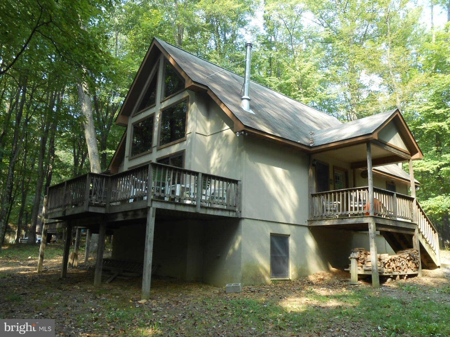 2 Mountainside Rd, Berkeley Springs, WV 25411 - photo 1